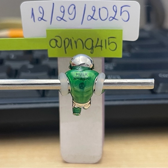 Pandora Marvel The Avengers Hulk Charm - Picture 2 of 16
